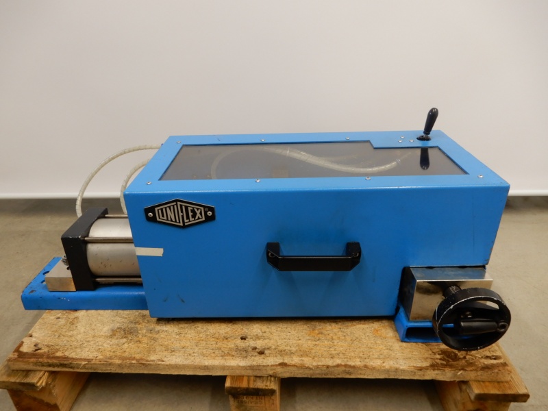 Einschubgerät Uniflex Une 10.1 für Hydraulikschläuche Press fitting machine