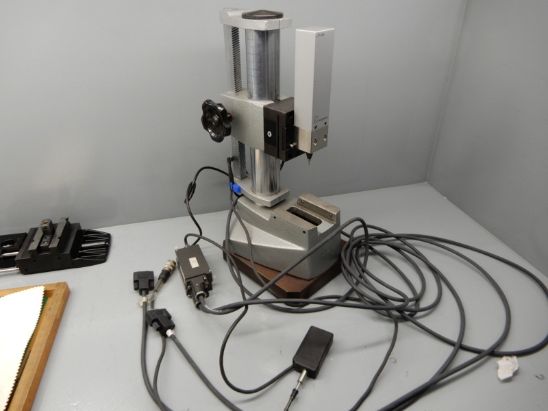 Heidenhain Endmaßprüfgerät mit Langhubtaster Kalibrator MT12 CP 60M