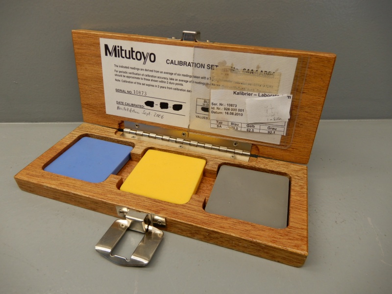 Mitutoyo 64AAA964 Durometer Prüf Block Satz Test Block Calibration Set