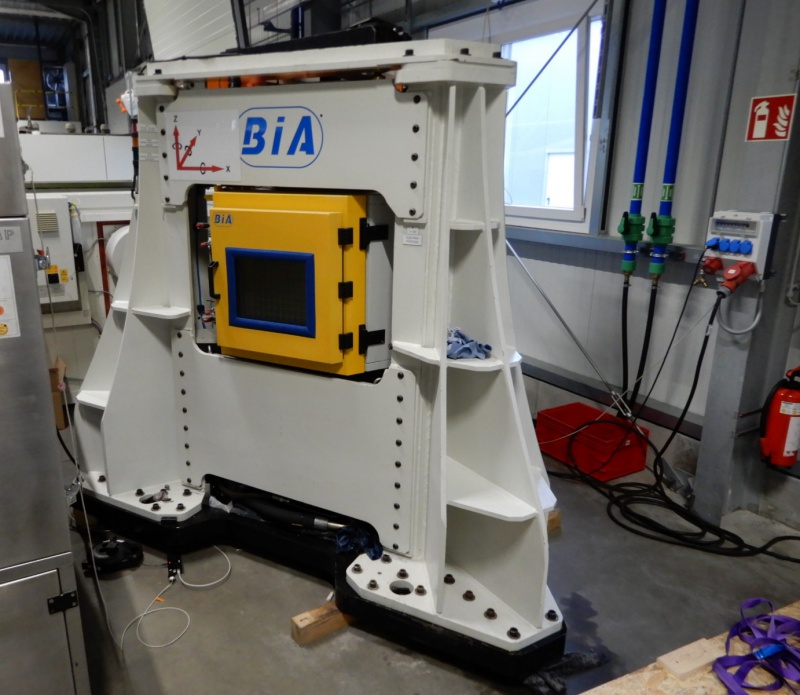 Elastomerprüfstand BIA Turnkey Test Systems Hexapod