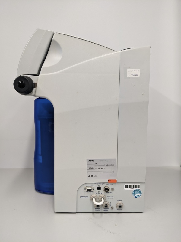 Thermo Scientific Smart2Pure 6 UV/UF Rein und Reinstwassersystem