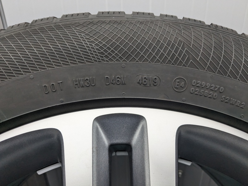 Mercedes Benz GLE Winterkomplettrad Continental 275/50 R20 Original 20