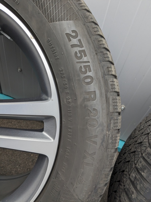 Mercedes Benz GLE Winterkomplettrad Continental 275/50 R20 Original 20