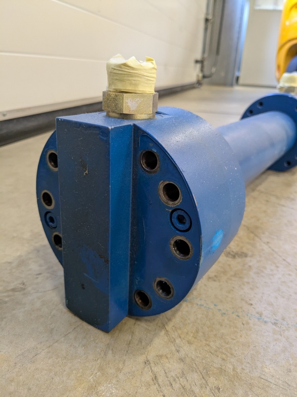 Bosch Rexroth Hydraulikzylinder CYH3XXX/63/45/.350A11 hydraulic cylinder