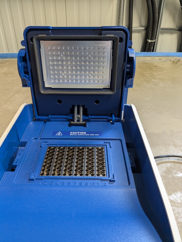 Applied Biosystems Veriti 96-Well Thermal Cycler Thermocycler