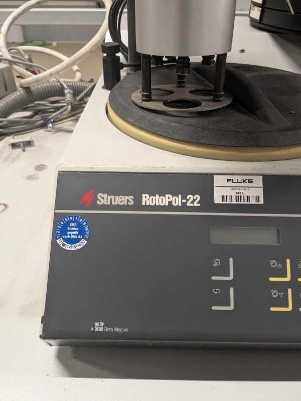 Struers Rotopol 22 metallografische Schleif und Poliermaschine Polisher Grinder Rotoforce1