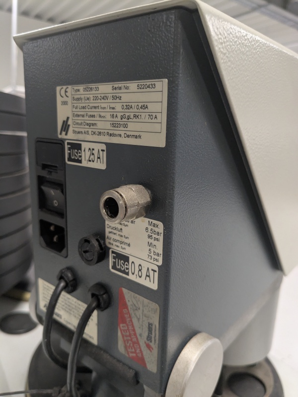 Struers Rotopol 22 metallografische Schleif und Poliermaschine Polisher Grinder Rotoforce1