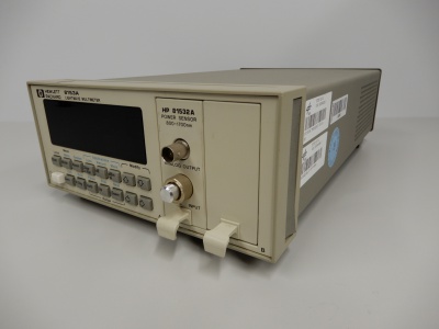 Lightwave Mulimeter Hewlett Packard HP 8153A Power Sensor HP 81532A